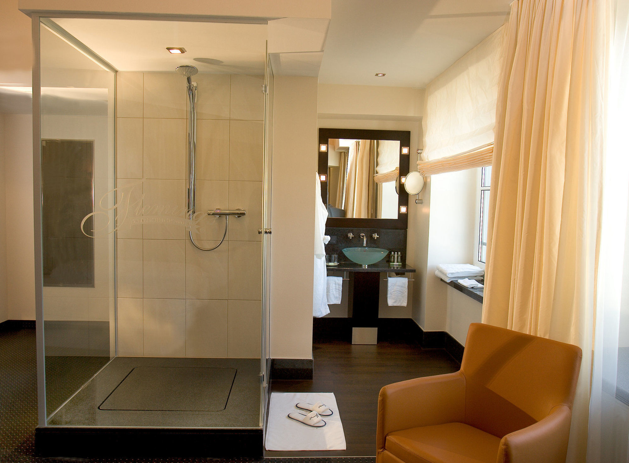 Hotel Flemings Muenchen-city 4*